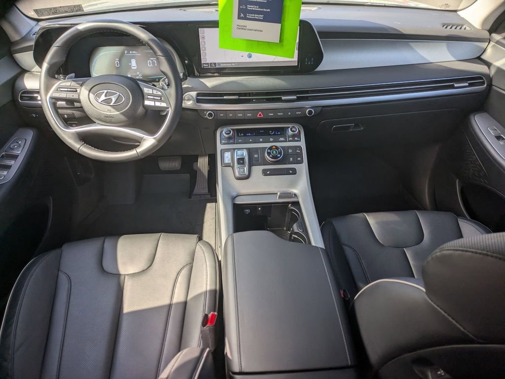 Used 2024 Hyundai Palisade SEL image 21