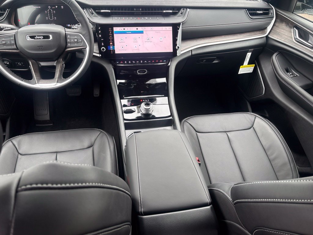 New 2027 Jeep Grand Cherokee L Limited AWD/4WD image 41