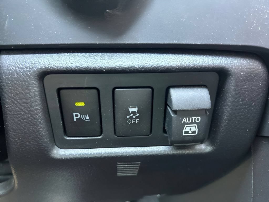 Used 2022 Toyota Sequoia TRD Sport AWD/4WD image 27