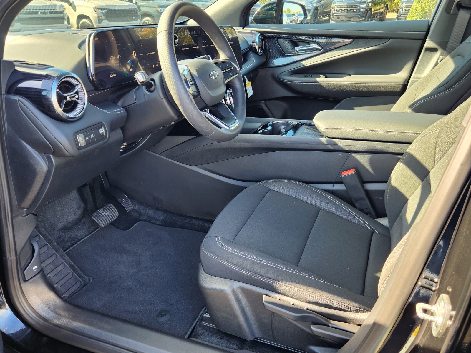 New 2026 Chevrolet Blazer EV LT image 5