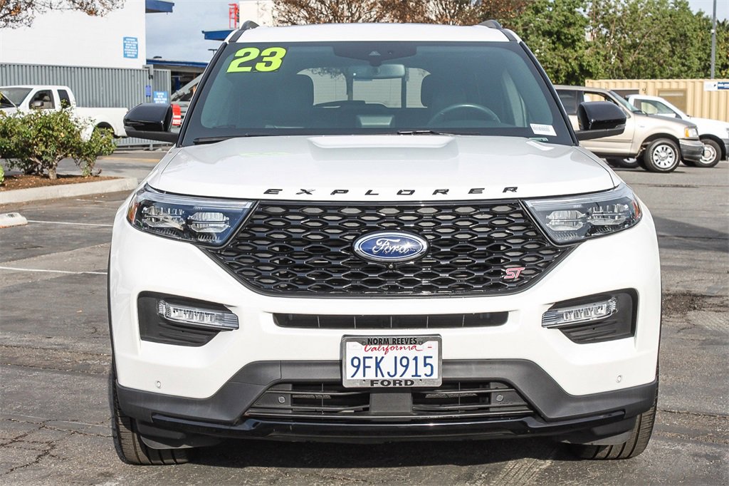 Used 2023 Ford Explorer ST w/ Equipment Group 401A image 2