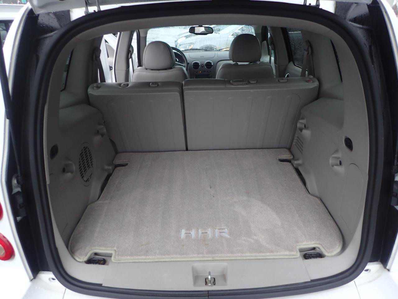 Used 2006 Chevrolet HHR LT w/ Preferred Equipment Group FWD image 11