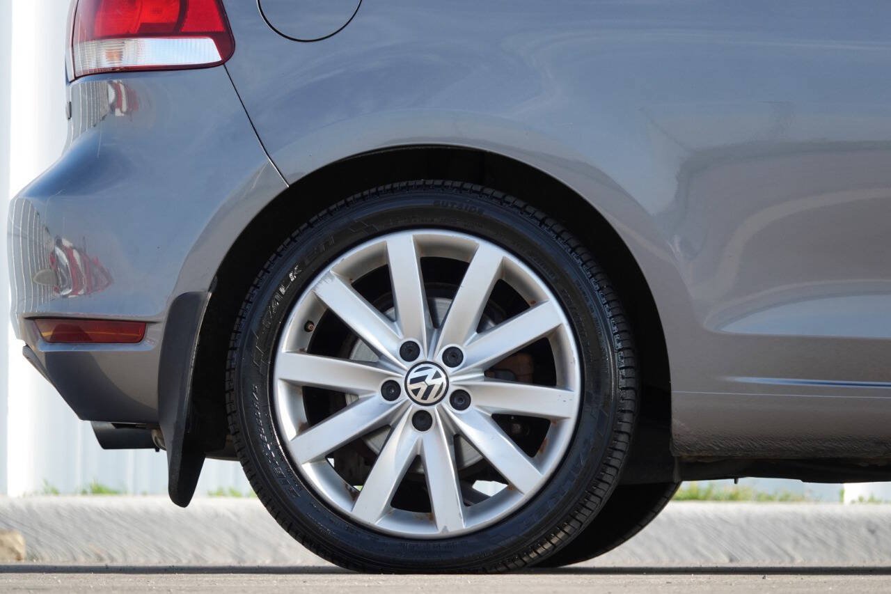 Used 2011 Volkswagen Golf TDI FWD image 51