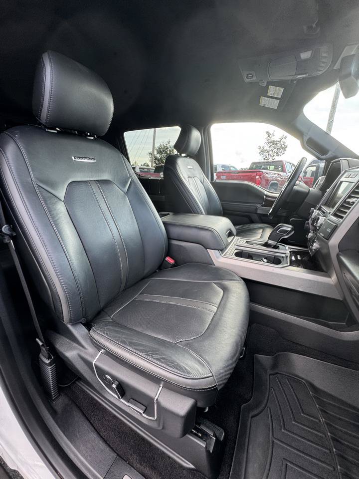 Used 2016 Ford F150 Platinum w/ Equipment Group 701A Luxury AWD/4WD image 25