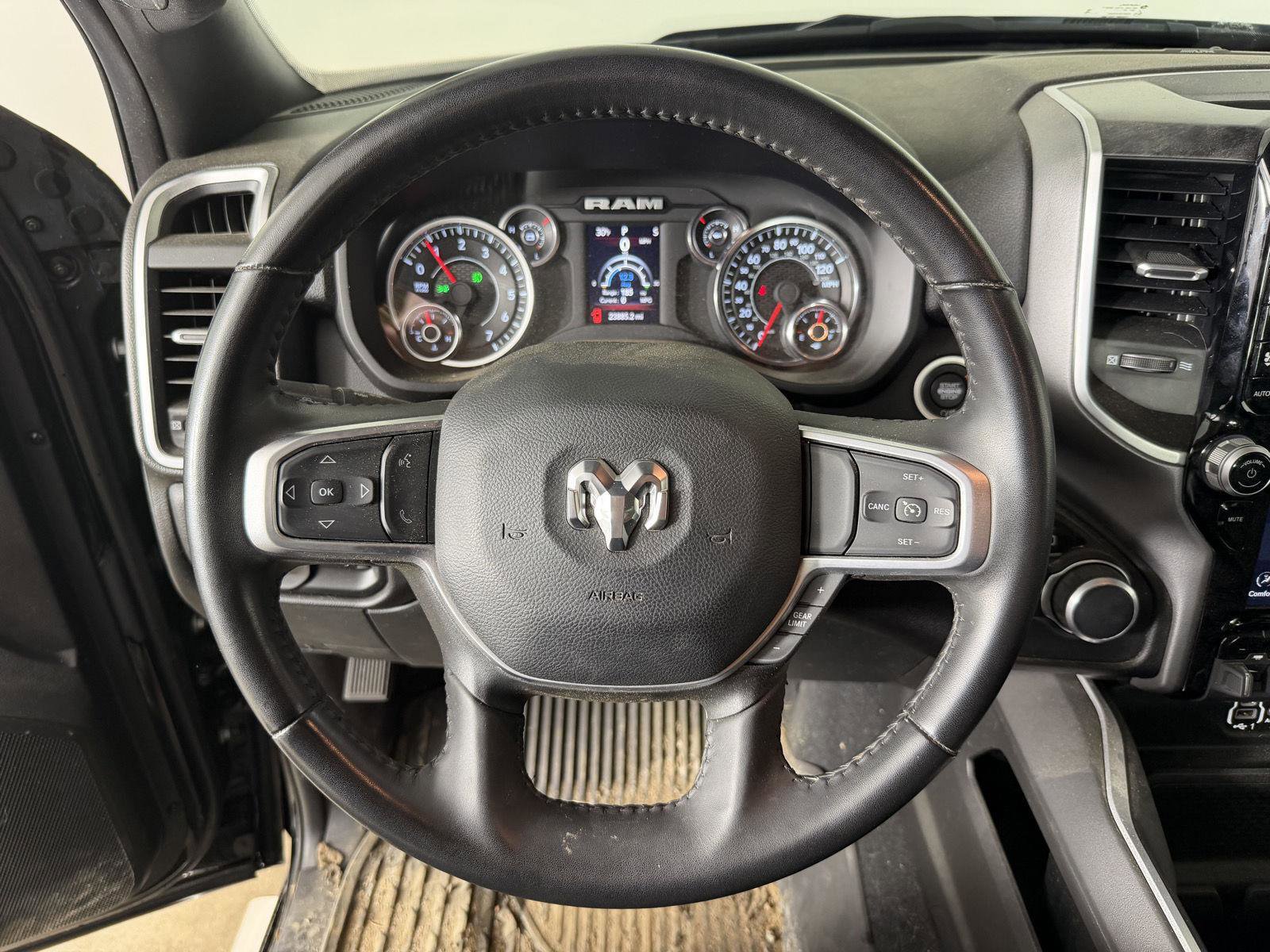 Used 2024 RAM 3500 Big Horn w/ Sport Appearance Package AWD/4WD image 4