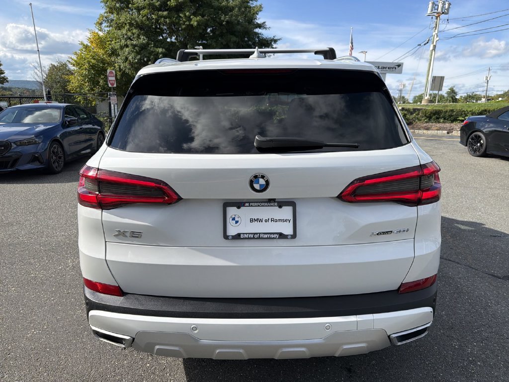Used 2019 BMW X5 xDrive40i w/ Convenience Package AWD/4WD image 13