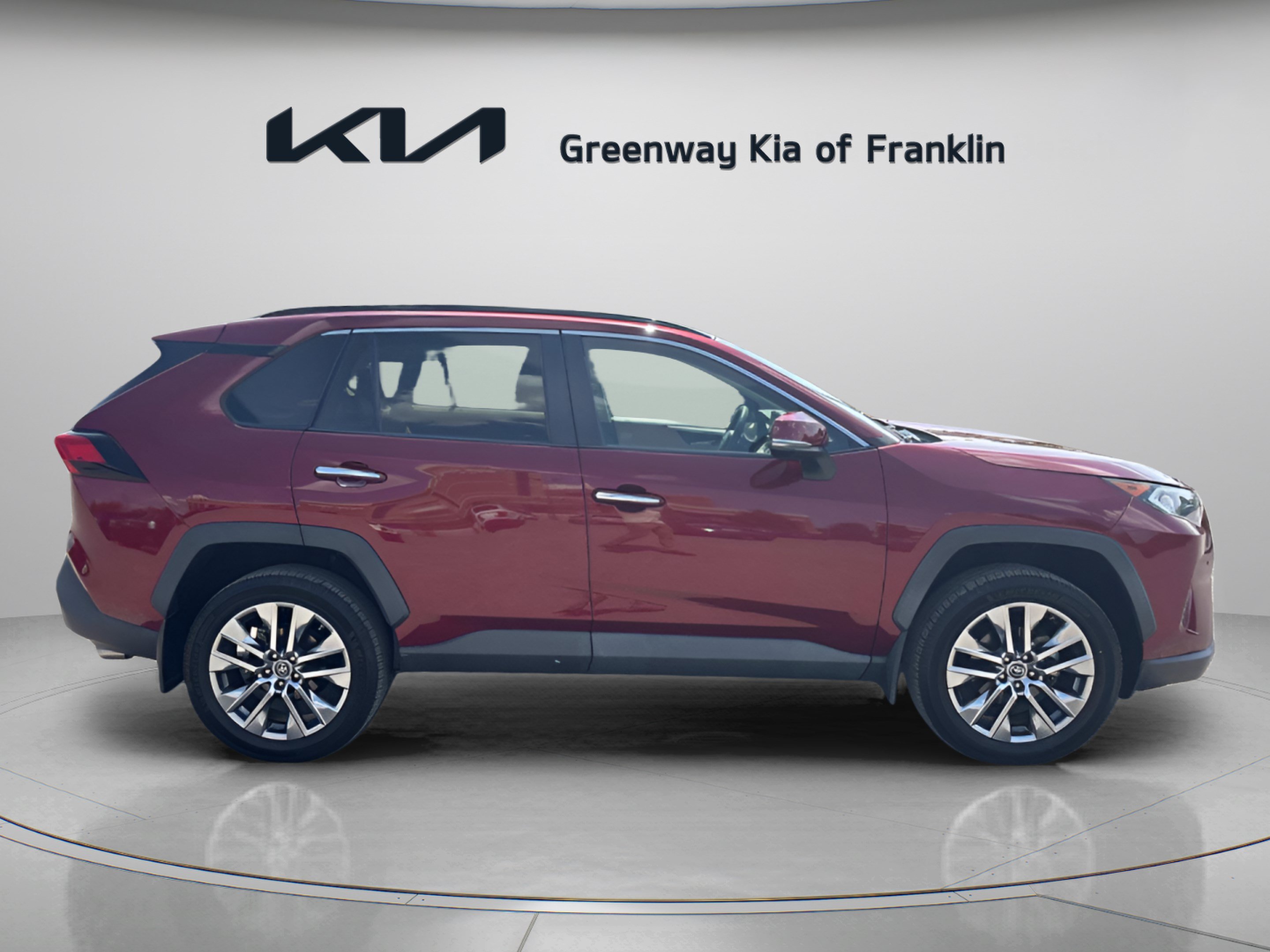 Used 2019 Toyota RAV4 Limited w/ Advanced Technology Package AWD/4WD image 8