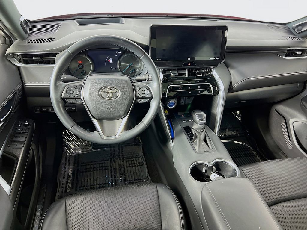 Used 2021 Toyota Venza Limited w/ Advanced Technology Package image 23
