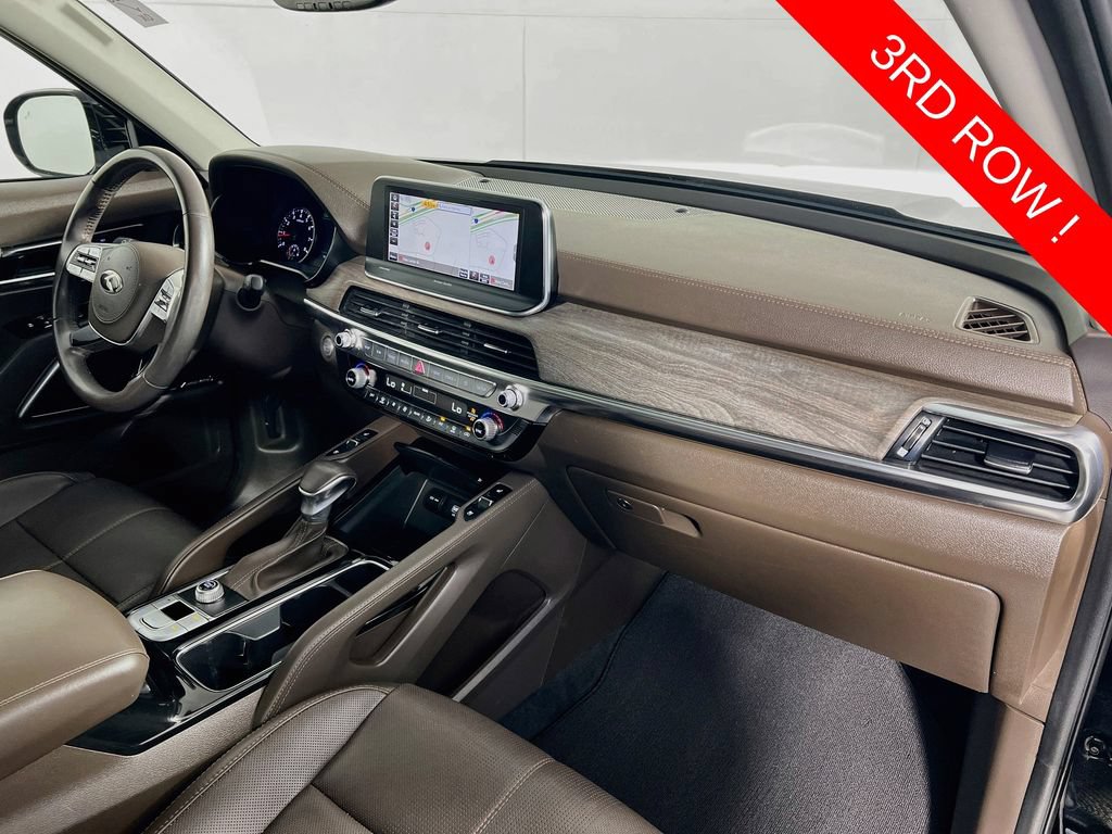 Used 2020 Kia Telluride SX w/ Towing Package FWD image 33