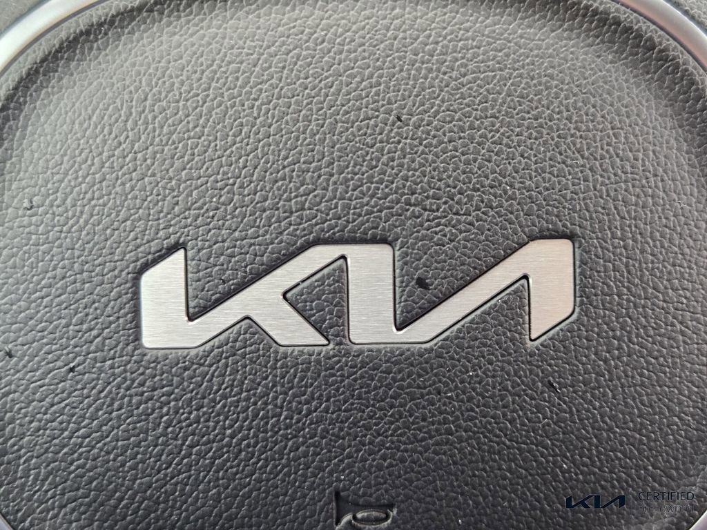 Certified 2026 Kia Carnival image 27