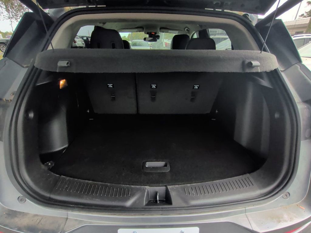 Used 2022 Buick Encore GX Select w/ Sport Touring Package image 23
