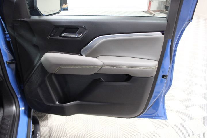 New 2026 Chevrolet Colorado ZR2 w/ Midnight Edition image 23