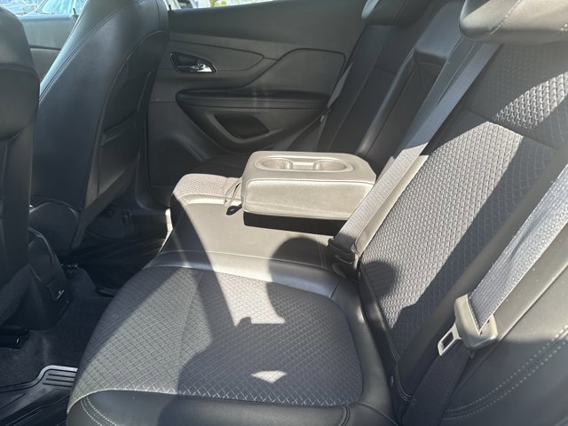 Used 2022 Buick Encore Preferred w/ Safety Package image 18