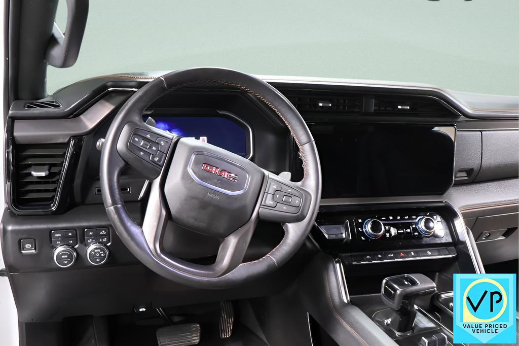 Used 2022 GMC Sierra 1500 AT4 w/ AT4 Preferred Package image 8