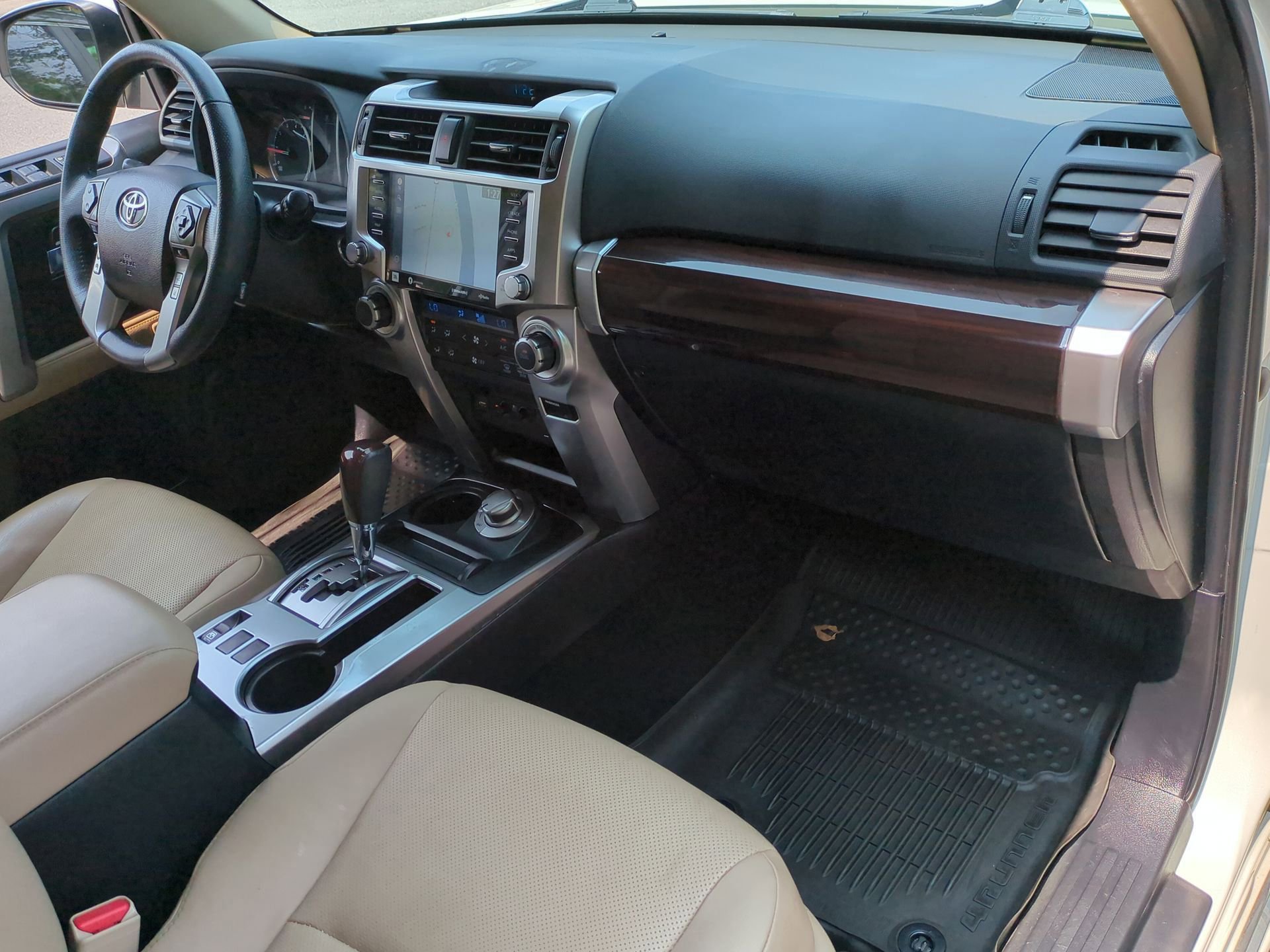 Used 2022 Toyota 4Runner Limited image 30