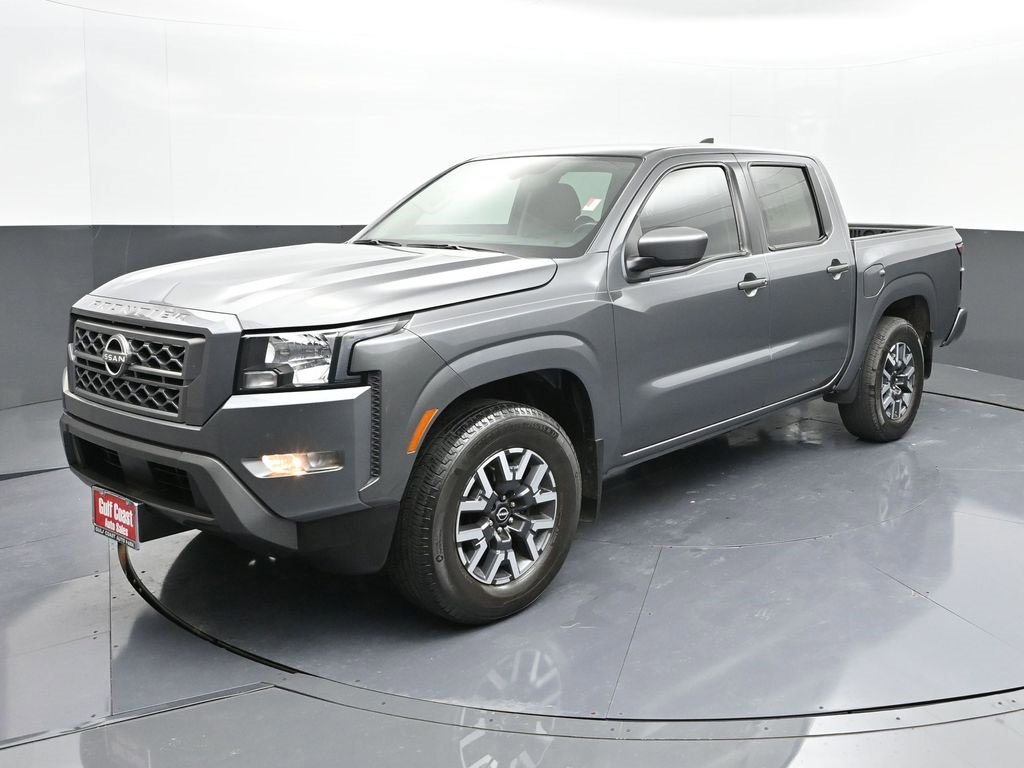 Used 2022 Nissan Frontier SV image 1