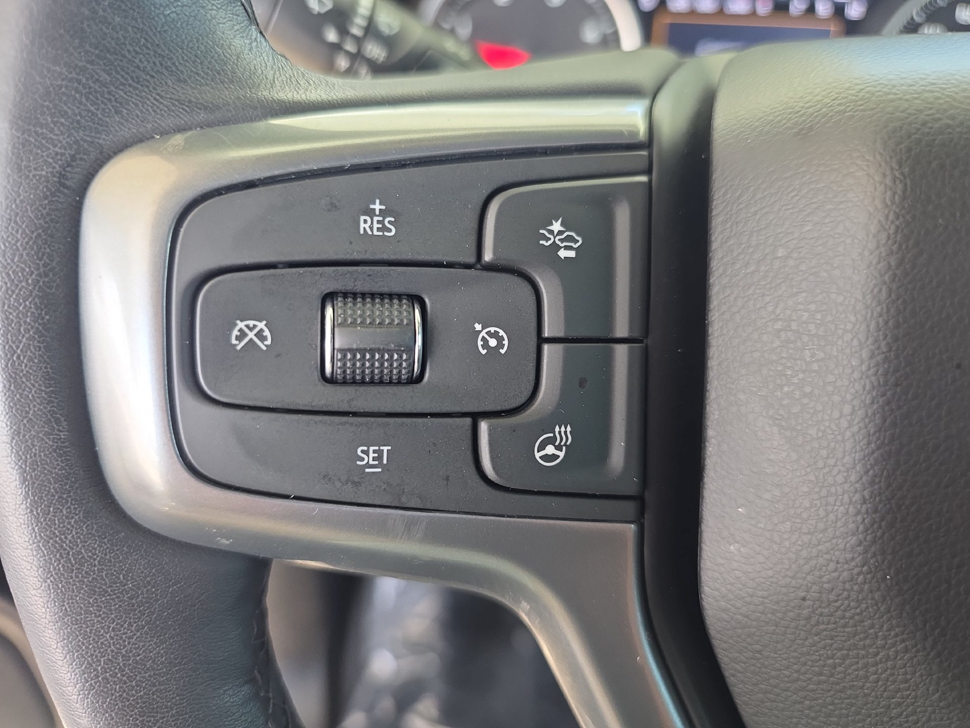 Used 2020 Chevrolet Silverado 2500 LTZ w/ LTZ Premium Package AWD/4WD image 17