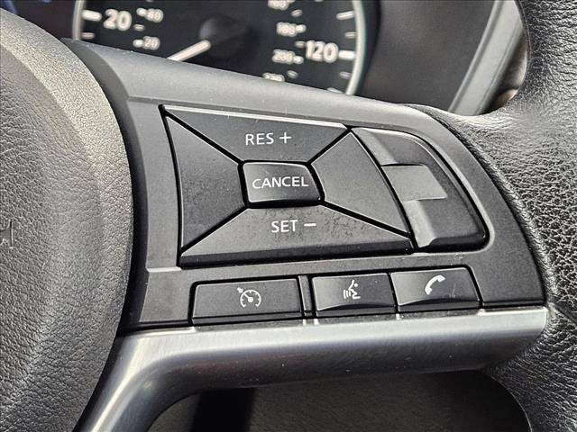 Used 2025 Nissan Altima 2.5 SV FWD image 22