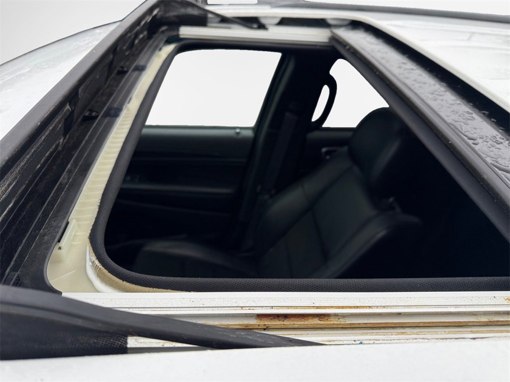 Used 2019 Jeep Grand Cherokee Altitude image 13