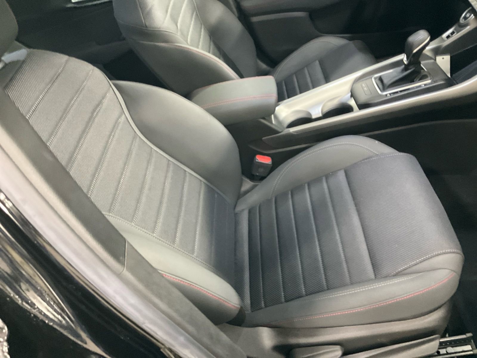 Used 2024 Dodge Hornet R/T image 20