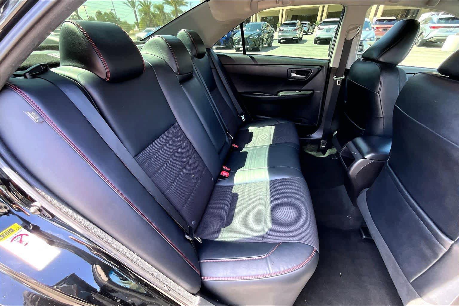 Used 2017 Toyota Camry LE FWD image 19
