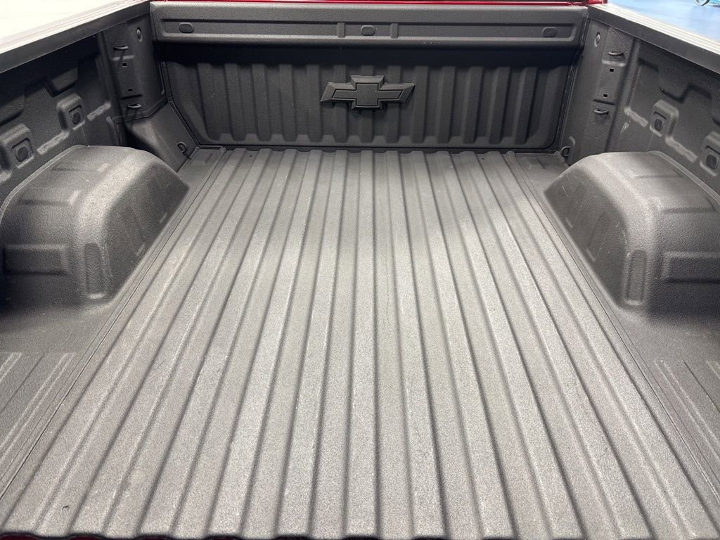 Used 2023 Chevrolet Silverado 1500 RST AWD/4WD image 34