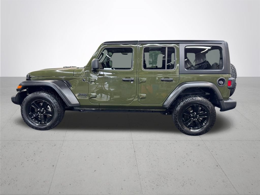 Used 2022 Jeep Wrangler Unlimited Sport AWD/4WD image 3