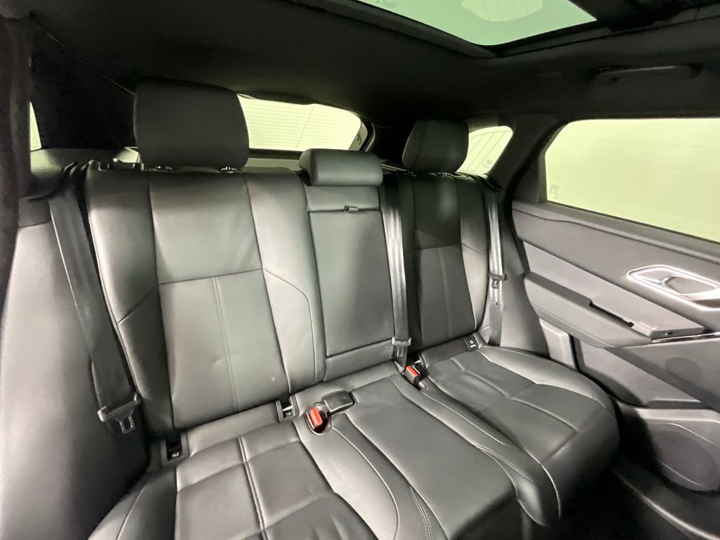 Used 2026 Land Rover Range Rover Velar S AWD/4WD image 23