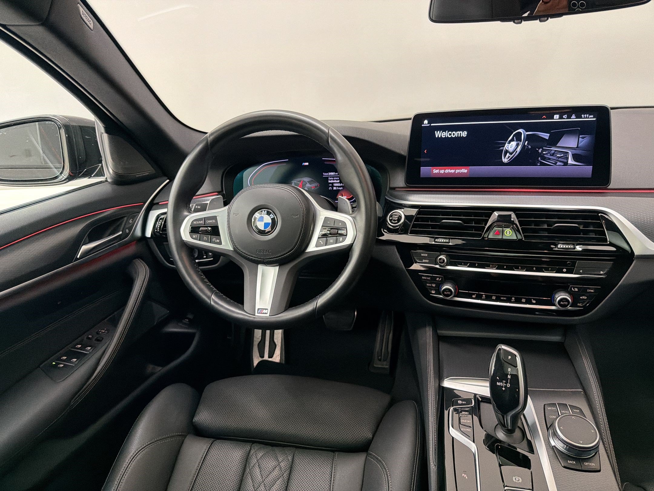 Used 2023 BMW 540i w/ M Sport Package RWD image 29