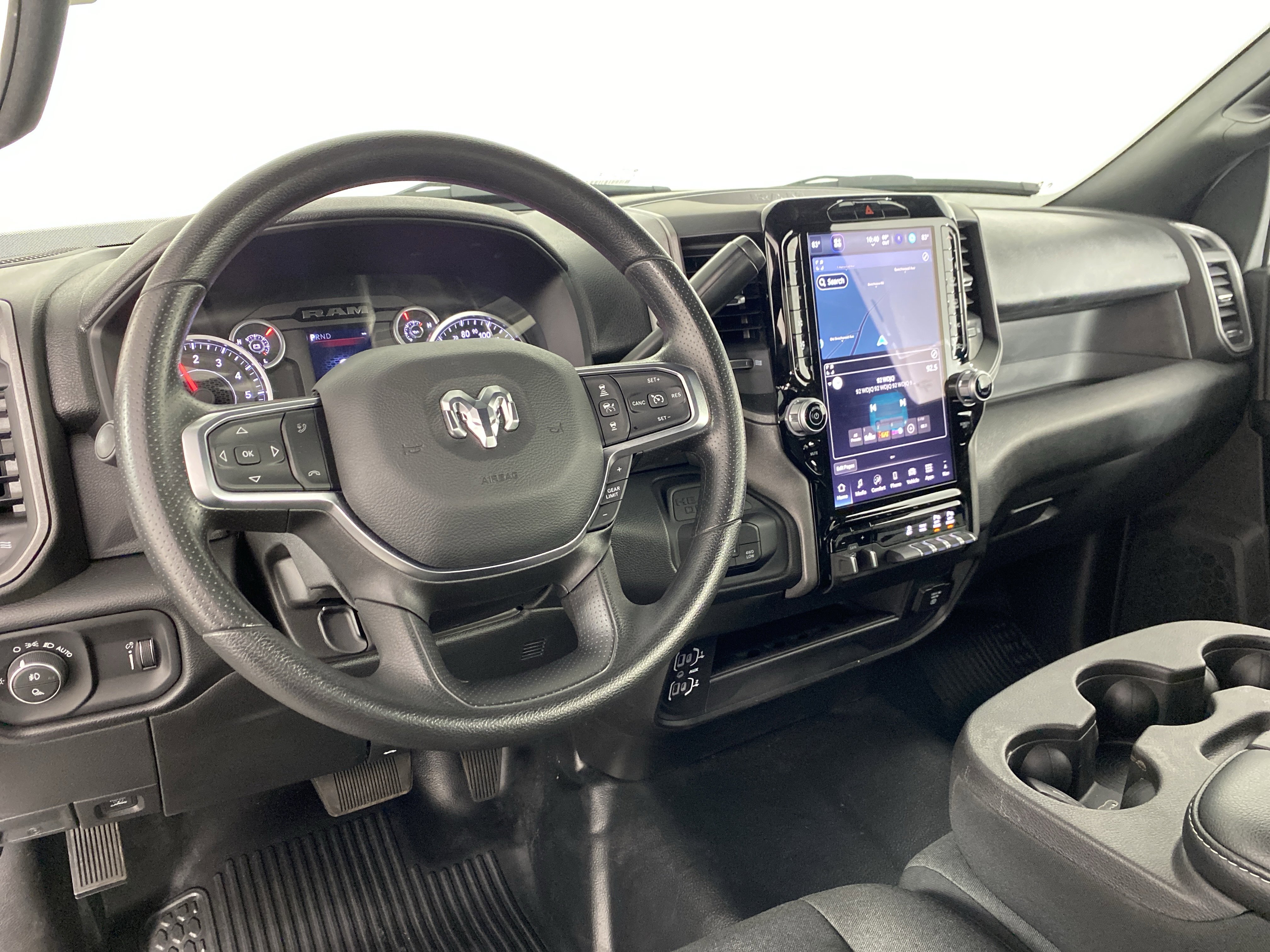 New 2026 RAM 2500 Tradesman AWD/4WD image 32