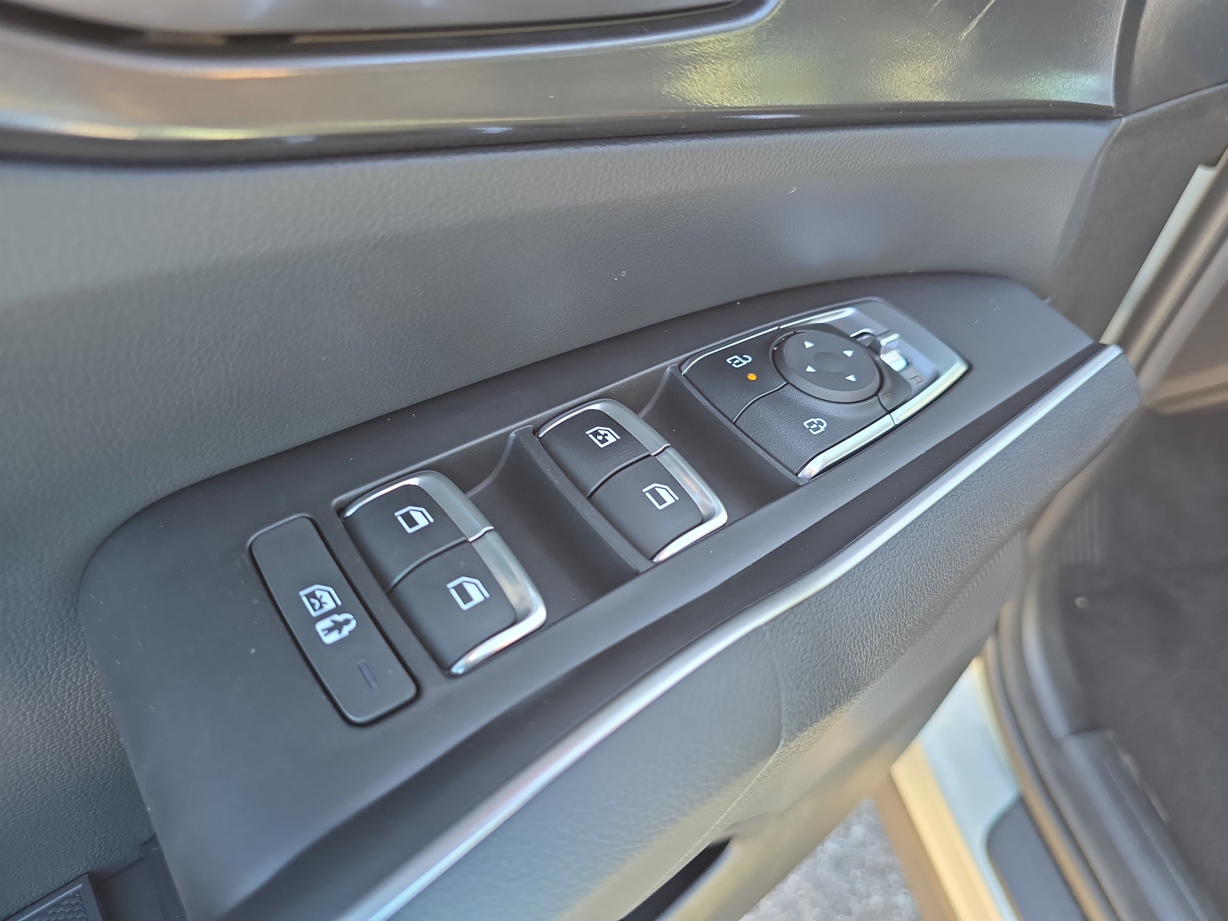 New 2026 Kia Sorento LX FWD image 19