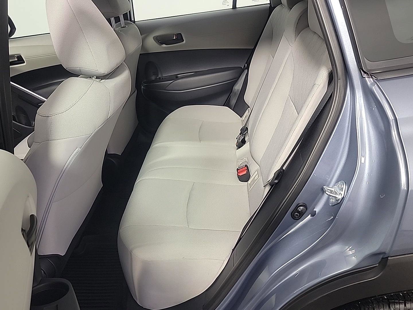 Used 2024 Toyota Corolla Cross L image 16