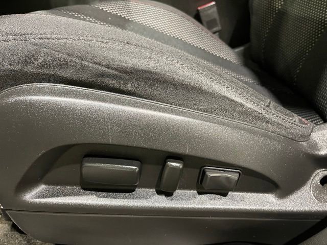 Used 2015 GMC Terrain SLE w/ Safety Package image 34