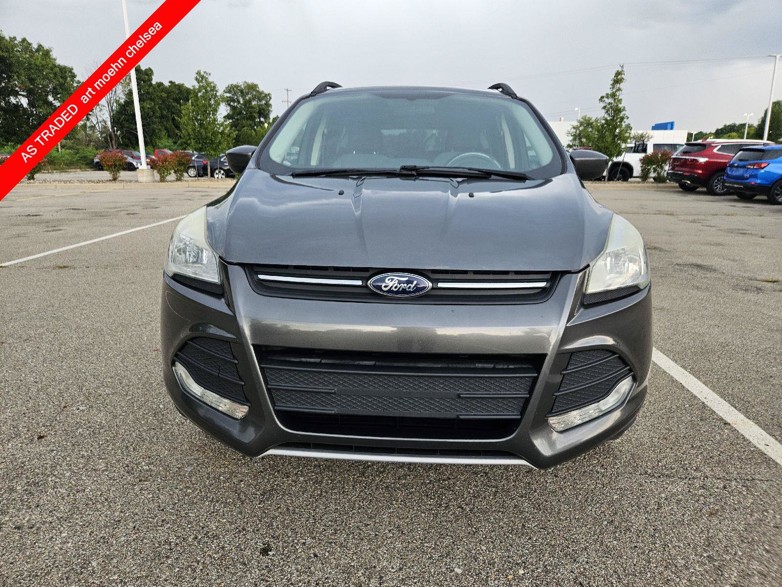 Used 2016 Ford Escape SE w/ Equipment Group 201A FWD image 2