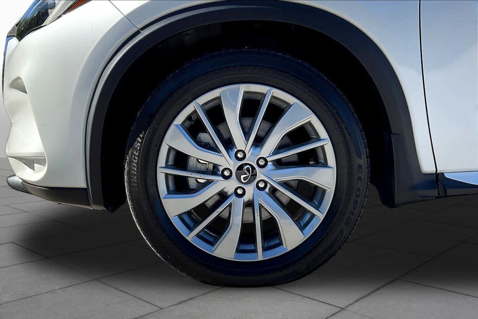Used 2024 INFINITI QX50 Luxe FWD image 11