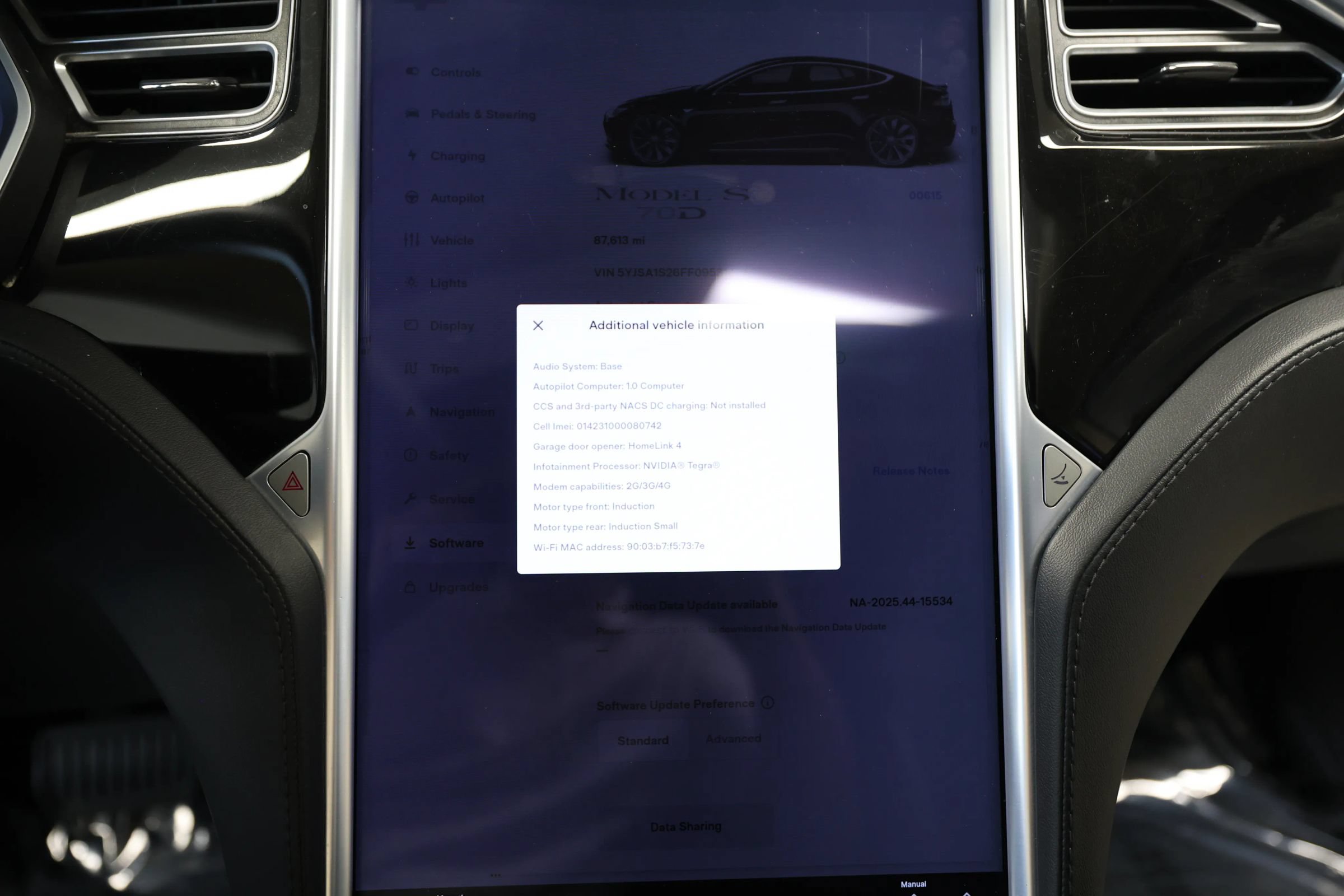 Used 2015 Tesla Model S 70D AWD/4WD image 52