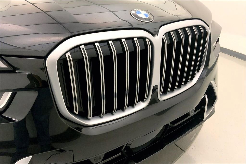 Certified 2026 BMW X7 xDrive40i image 29