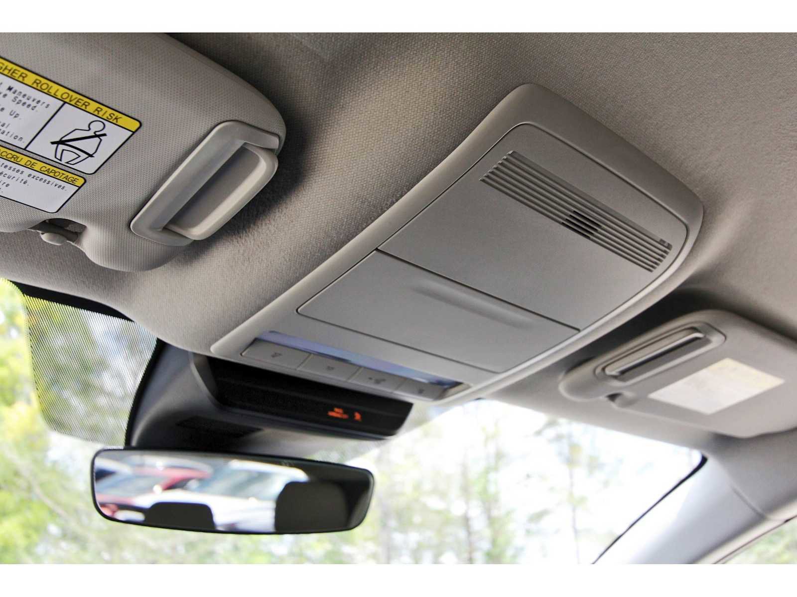 Used 2023 MAZDA CX-30 AWD 2.5 S w/ Preferred Package image 22