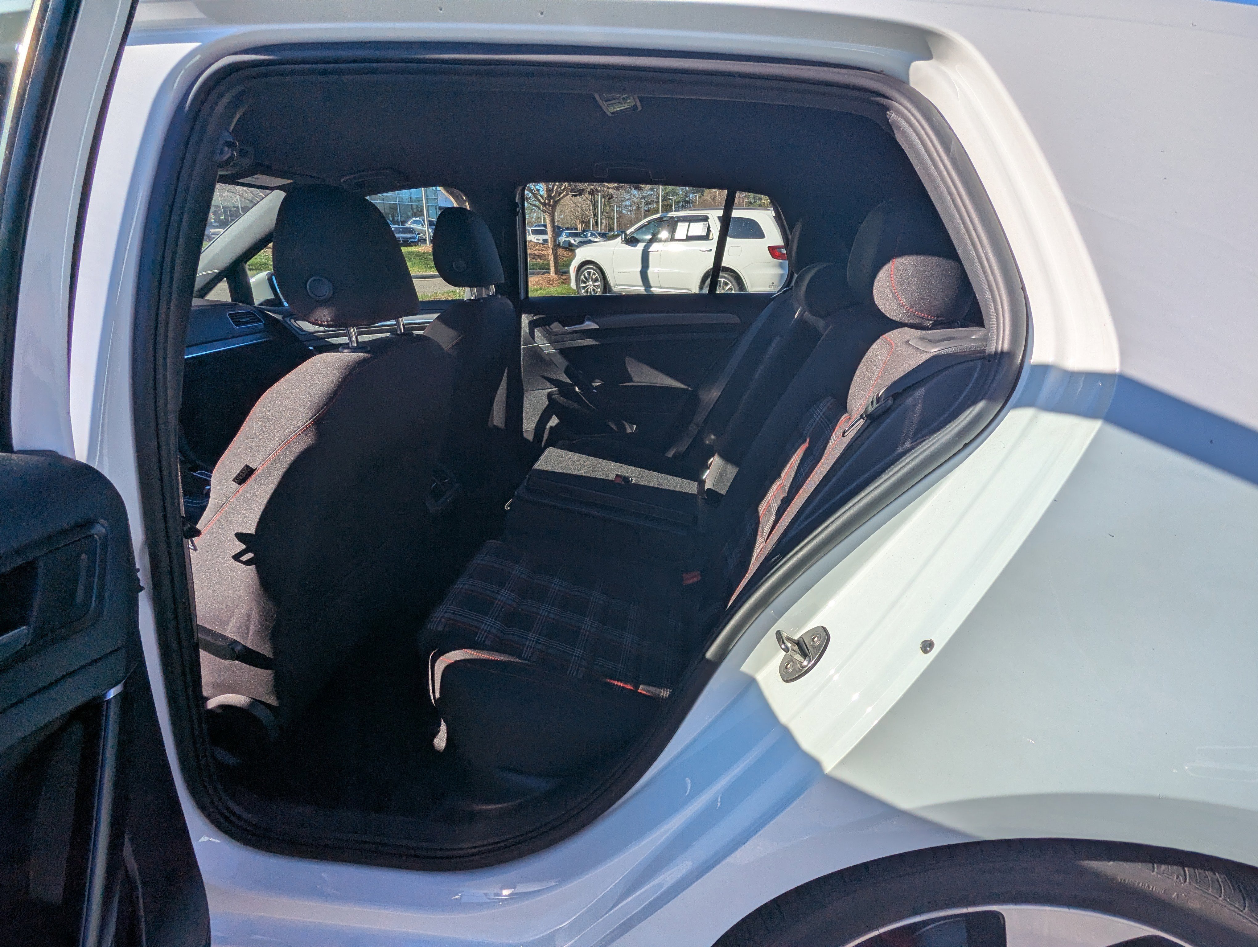 Used 2018 Volkswagen GTI S image 11