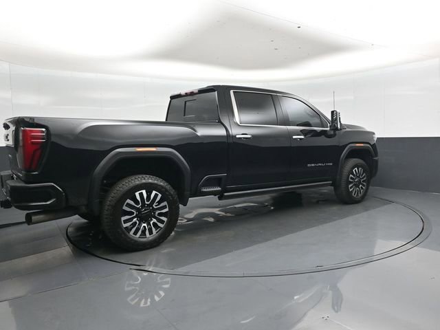 Used 2024 GMC Sierra 2500 Denali Ultimate w/ Max Trailering Package AWD/4WD image 4