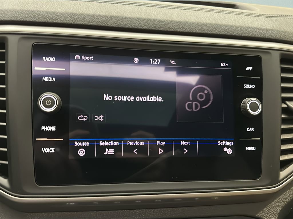 Used 2020 Volkswagen Atlas Cross Sport SE w/ Panoramic Sunroof Package image 23