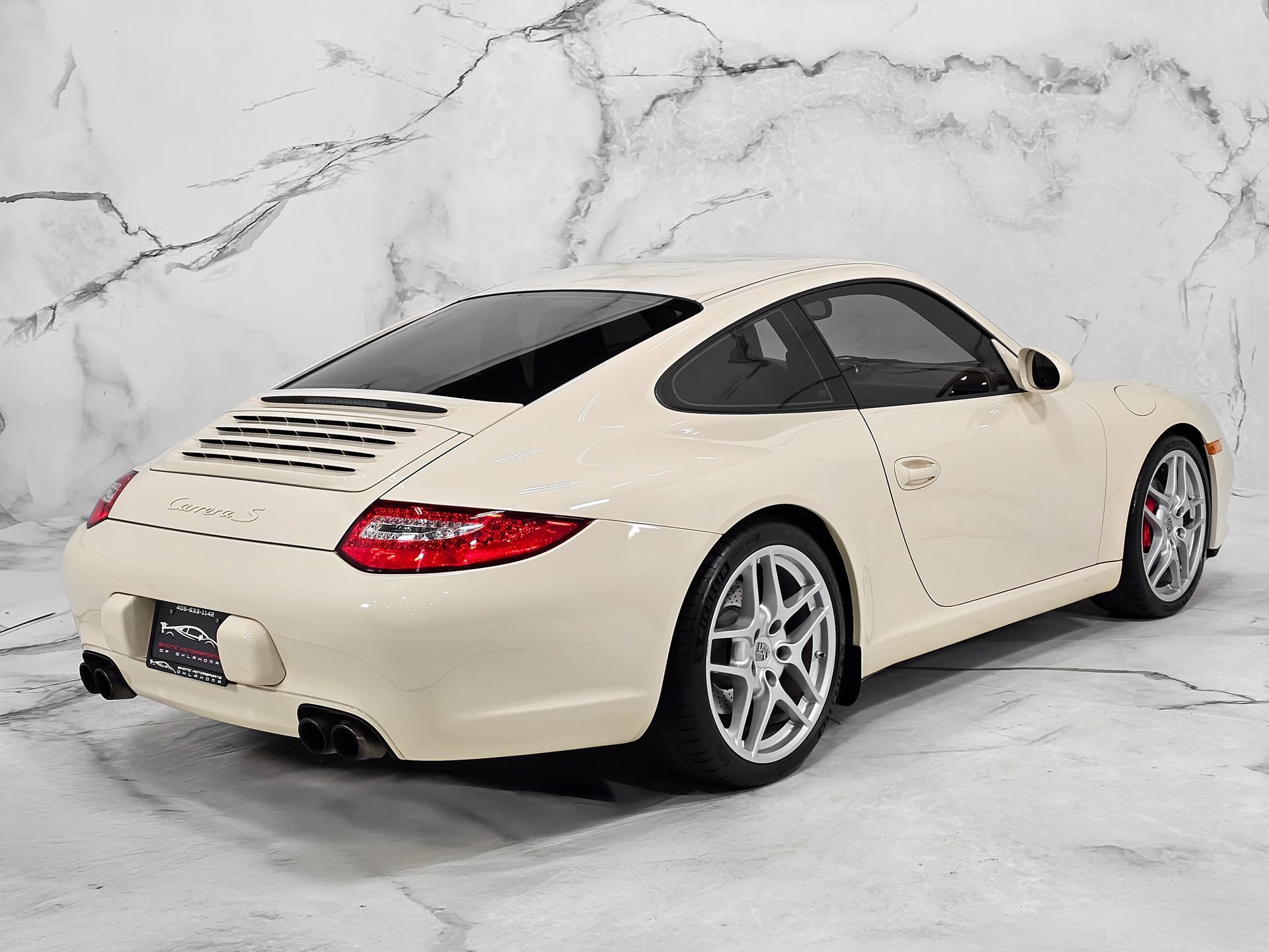 Used 2010 Porsche 911 GT3 RS image 19