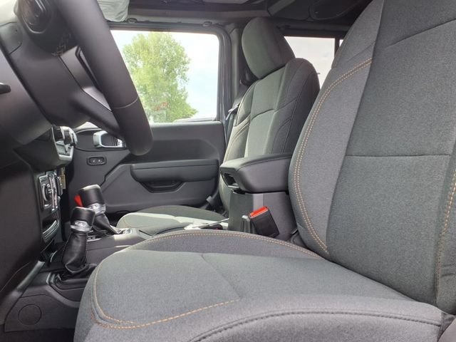 New 2025 Jeep Wrangler Unlimited Sport AWD/4WD image 17