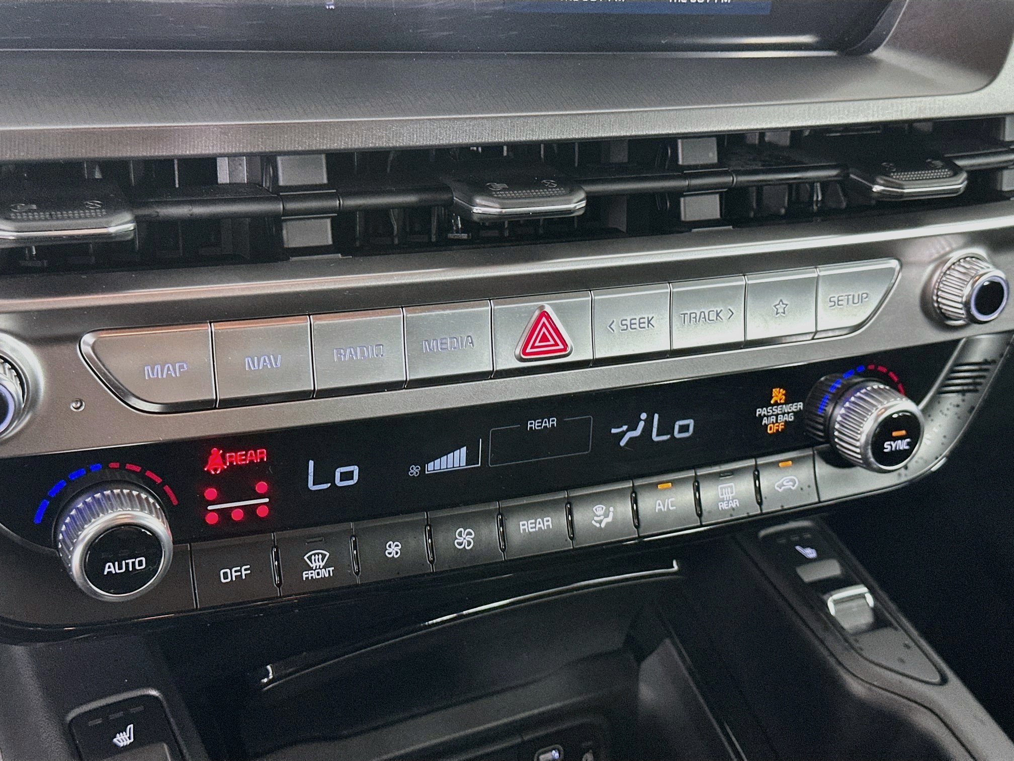Used 2024 Kia Telluride S FWD image 24