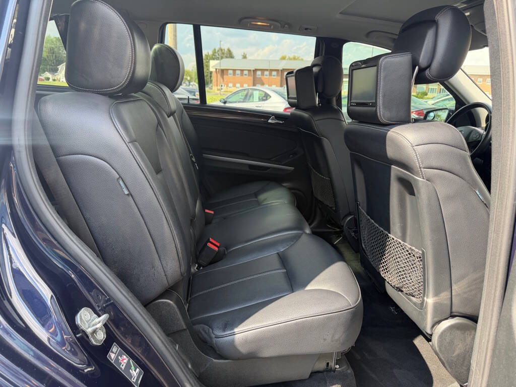 Used 2011 Mercedes-Benz GL 450 4MATIC image 15