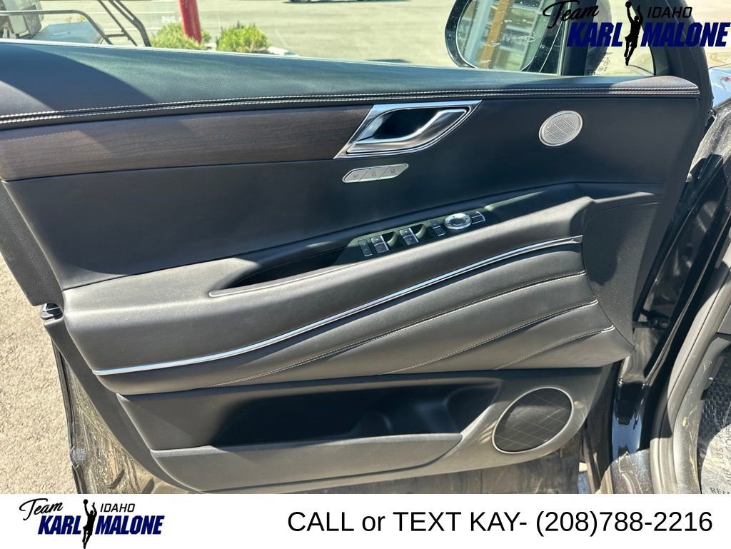 Used 2024 Genesis GV80 2.5T AWD/4WD image 21