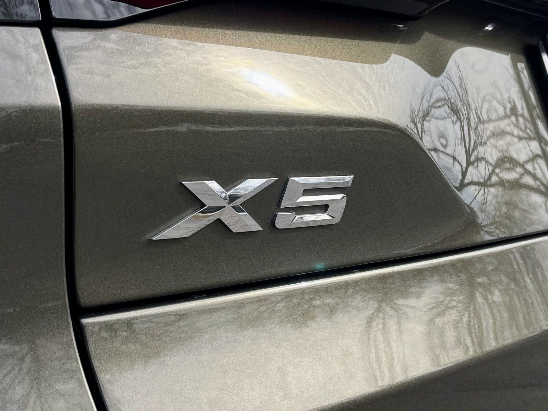 Used 2024 BMW X5 xDrive50e w/ M Sport Package AWD/4WD image 13