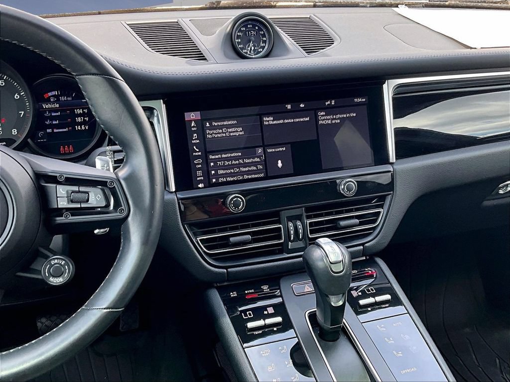 Used 2024 Porsche Macan Turbo AWD/4WD image 16