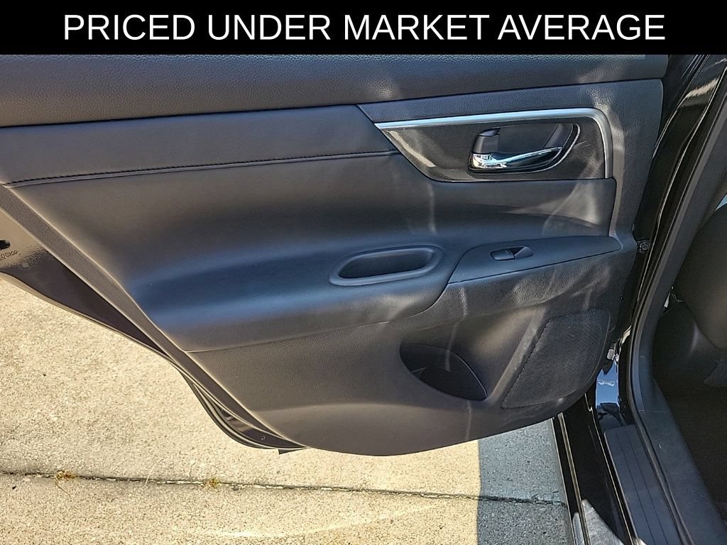 Used 2013 Nissan Altima 2.5 SL FWD image 12