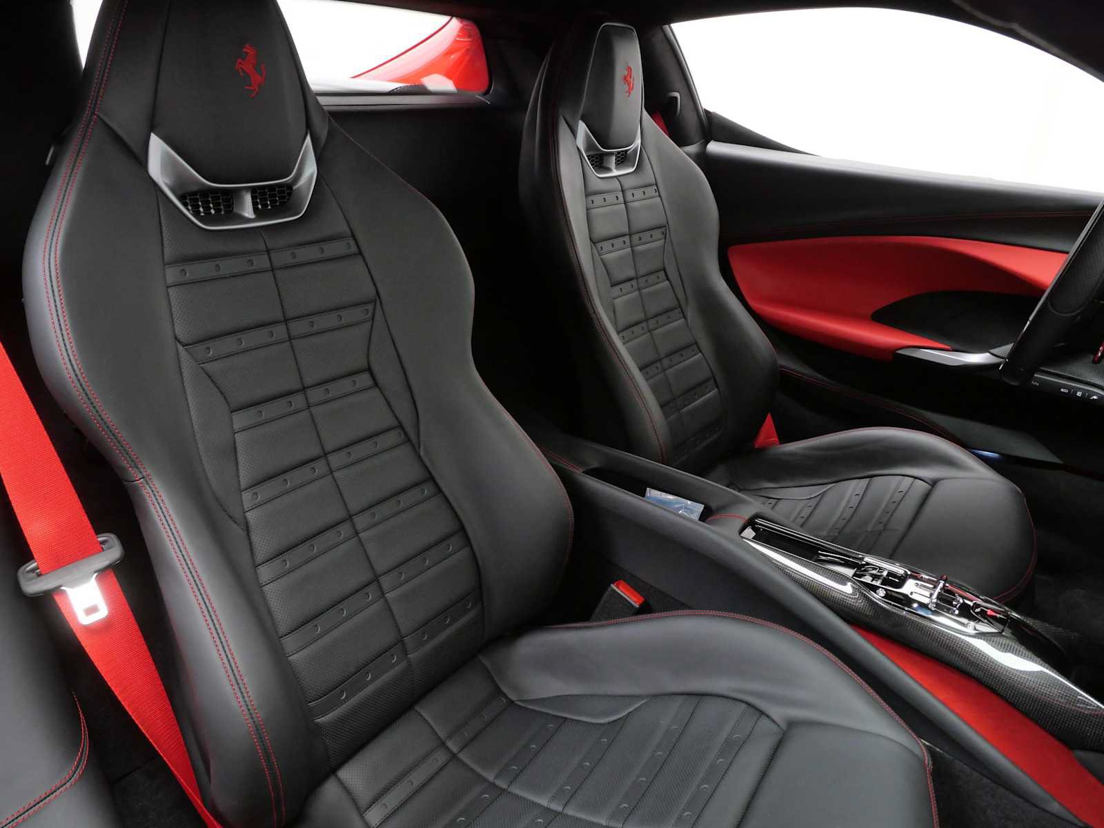 Used 2025 Ferrari 296 GTB RWD image 13